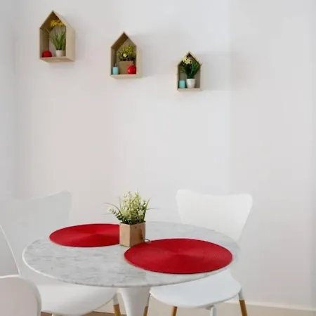 Pop Art, Un Aroma A San Julian En Enladrillada Apartment Seville Exterior photo